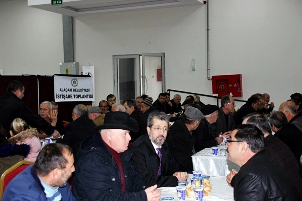 ALAÇAM BELEDİYE BAŞKANI HADİ UYAR MUHTARLAR İLE İSTİŞARE TOPLANTISINDA BİR ARAYA GELDİ - Resim 25