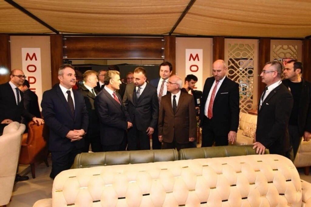 GÖZ KAMAŞTIRAN TASARIMLAR TÜYAP SAMSUN 3. MOBİLYA VE DEKORASYON FUARI’NDA - Resim 2