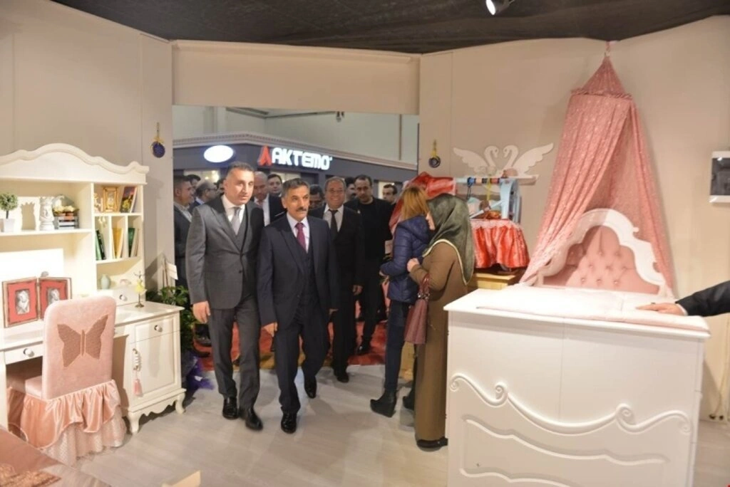 GÖZ KAMAŞTIRAN TASARIMLAR TÜYAP SAMSUN 3. MOBİLYA VE DEKORASYON FUARI’NDA - Resim 37