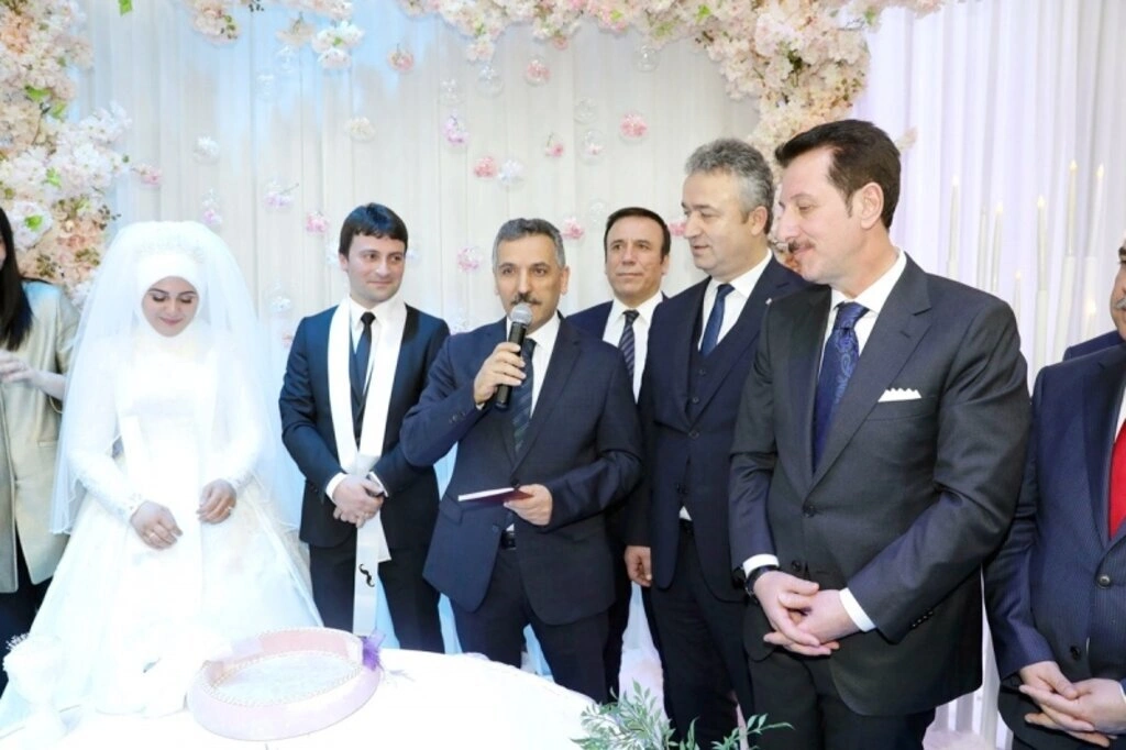 Büşra Tok ve Muhammet Kaya dünyaevine girdi - Resim 19