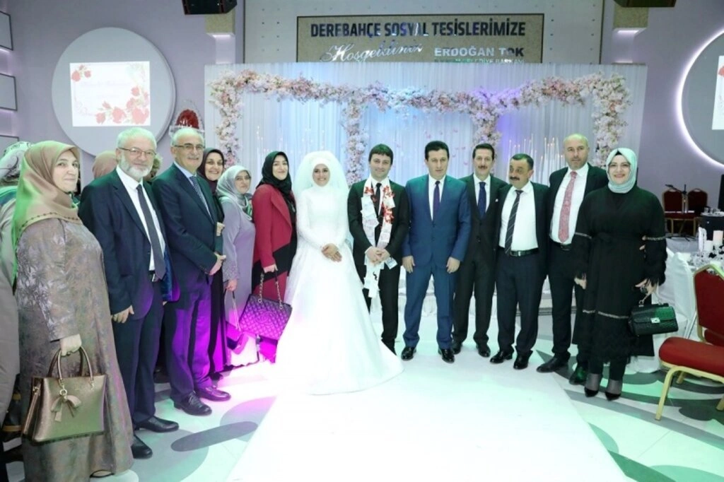 Büşra Tok ve Muhammet Kaya dünyaevine girdi - Resim 21