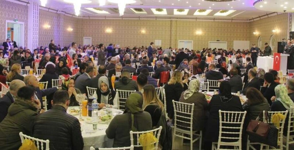 ARTVİN'İN KURTULUŞ YILDÖNÜMÜNDE SAMSUN'DAN AFRİN'E VE ŞEHİTLERE DUA - Resim 10