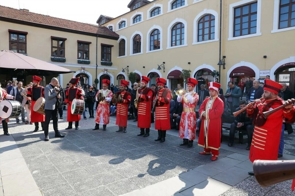 SAMSUNLULAR ÇANAKKALE VE KUT’ÜL AMARE FOTOĞRAF SERGİSİNDE BULUŞTU - Resim 11