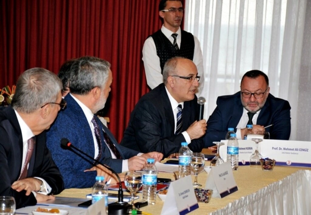 Samsun'da üniversite, şehir ve iş dünyası toplandı - Resim 20