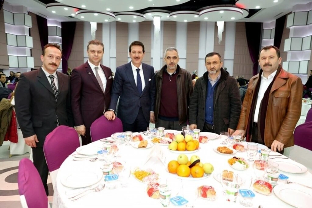İLKADIM'DA YEREL YÖNETİMLER BULUŞMASI - Resim 14