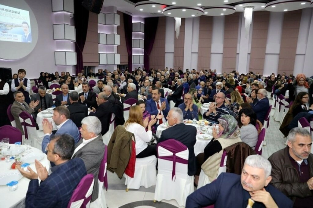 İLKADIM'DA YEREL YÖNETİMLER BULUŞMASI - Resim 18