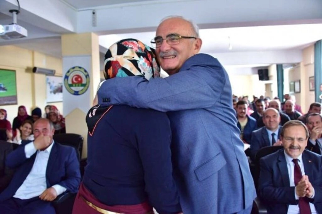 BÜYÜKŞEHİR BELEDİYESİ’NİN KIRSAL KALKINMA DESTEKLERİ KÖYDEN KENTE GÖÇÜ DURDURDU - Resim 11
