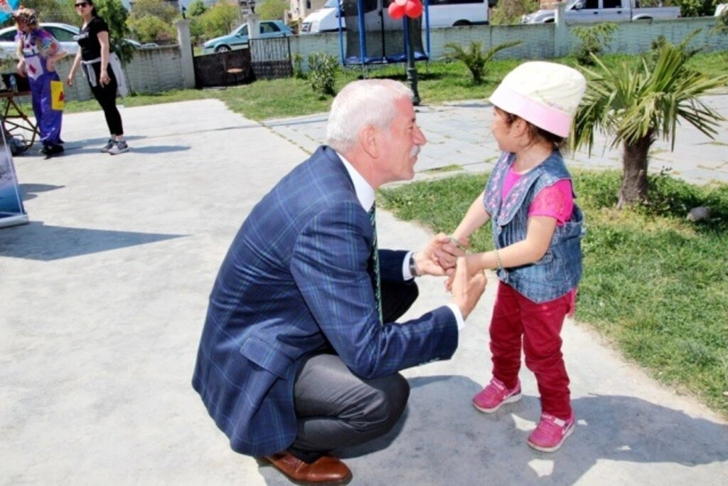 ALAÇAM BELEDİYESİ'NDEN 23 NİSAN ETKİNLİKLERİ - Resim 5