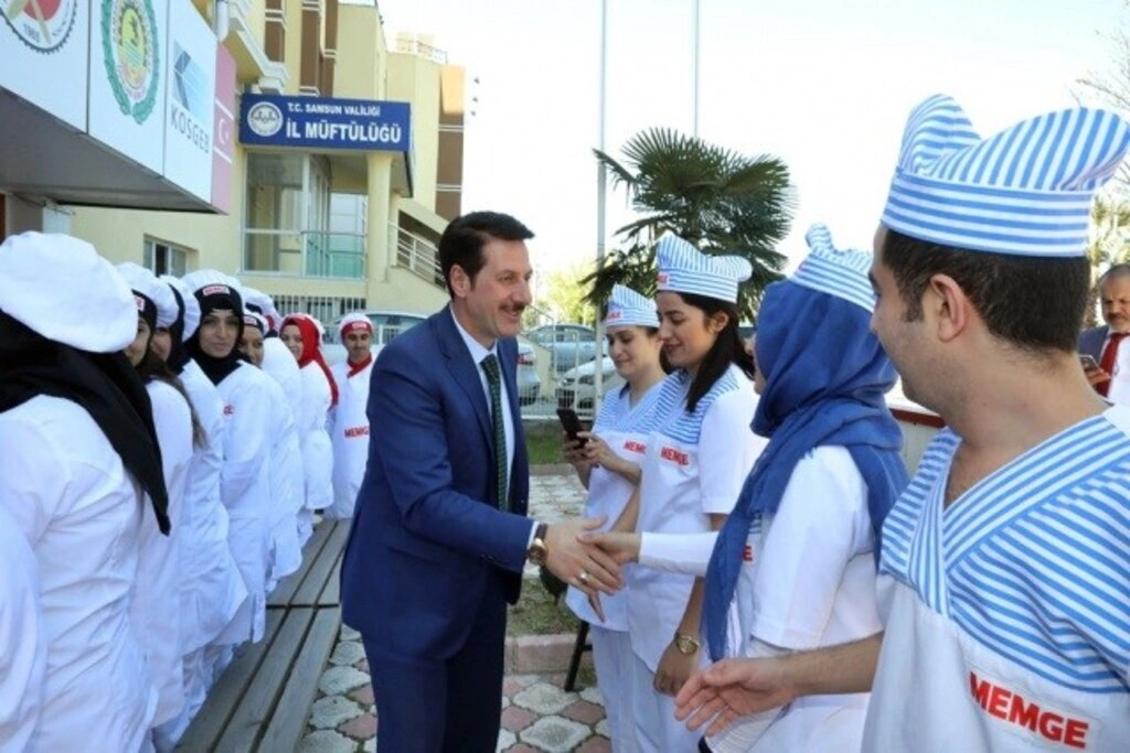 BAŞKAN TOK: GENÇLERE İSTİHDAM SAĞLAMAYA DEVAM EDECEĞİZ - Resim 1