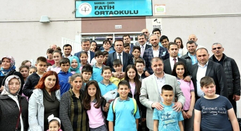 Canik'te eğitim yatırımı bitmiyor - Resim 10