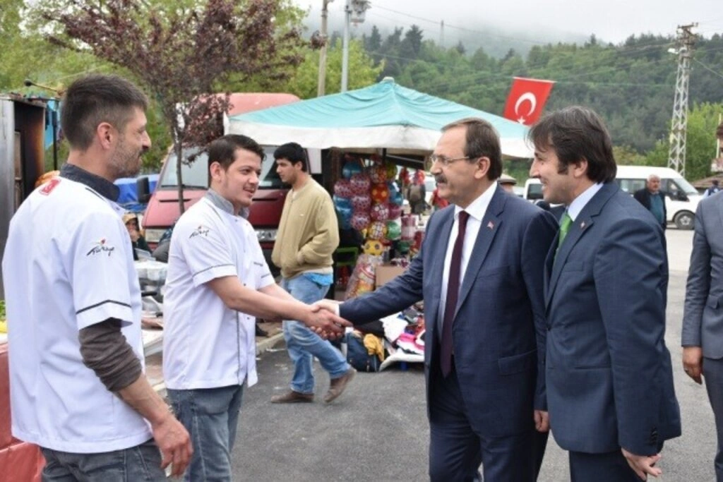 Yakakent'te Geleneksel 4. Hıdırellez Şenlikleri ve Karakucak Güreşleri - Resim 4