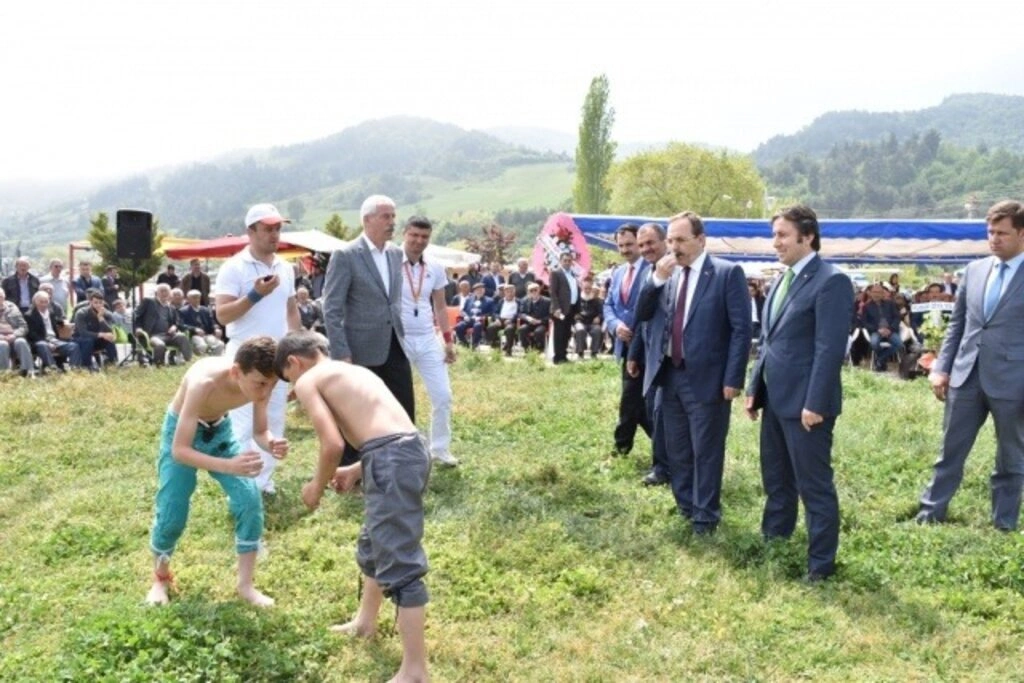 Yakakent'te Geleneksel 4. Hıdırellez Şenlikleri ve Karakucak Güreşleri - Resim 17