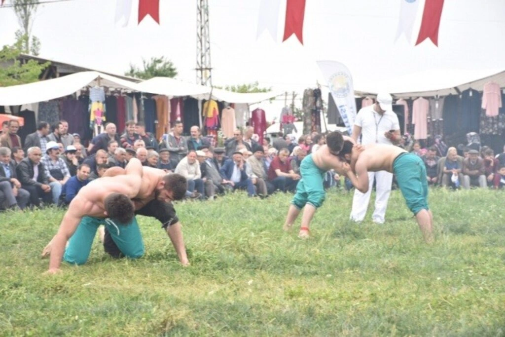 Yakakent'te Geleneksel 4. Hıdırellez Şenlikleri ve Karakucak Güreşleri - Resim 44
