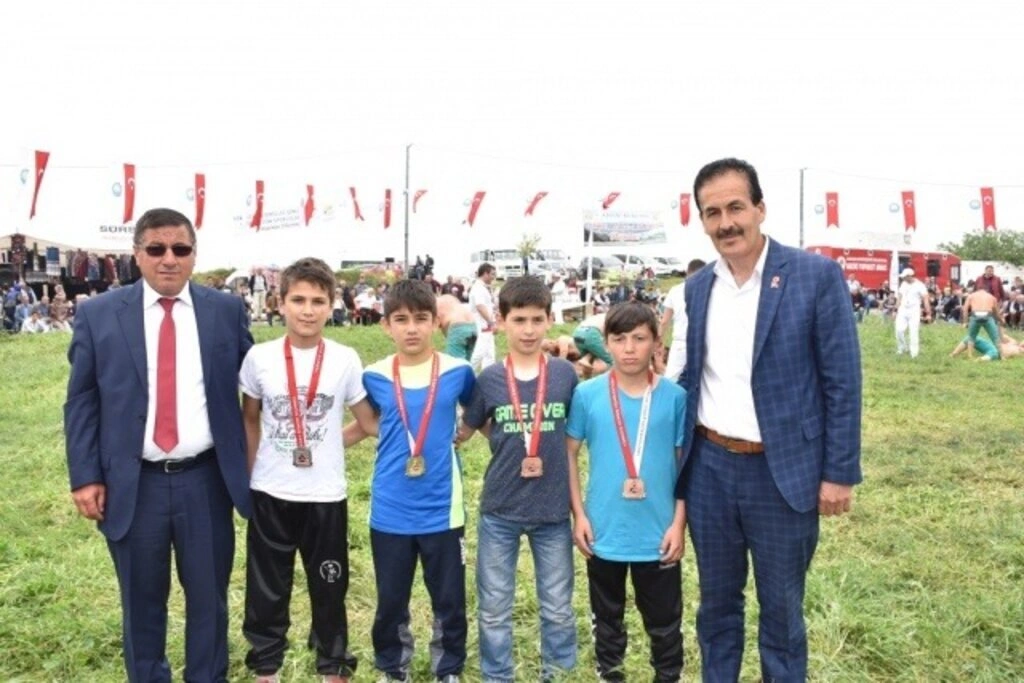 Yakakent'te Geleneksel 4. Hıdırellez Şenlikleri ve Karakucak Güreşleri - Resim 60