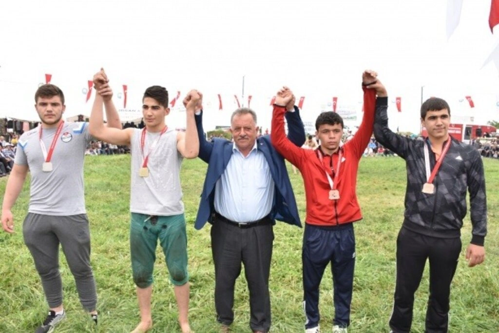 Yakakent'te Geleneksel 4. Hıdırellez Şenlikleri ve Karakucak Güreşleri - Resim 64