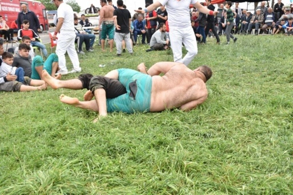 Yakakent'te Geleneksel 4. Hıdırellez Şenlikleri ve Karakucak Güreşleri - Resim 66