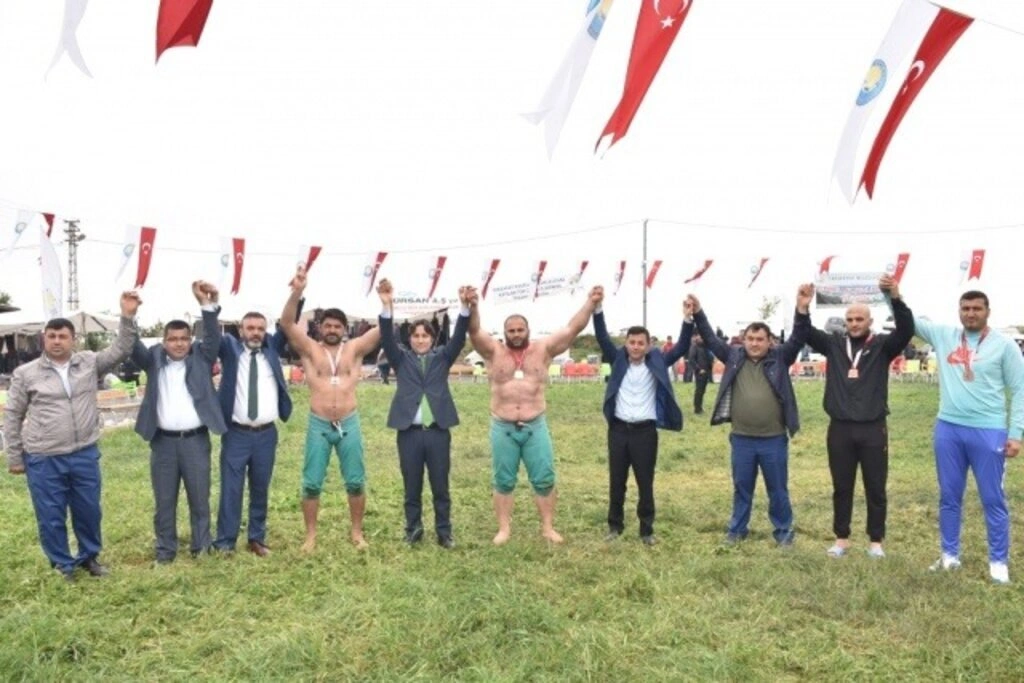Yakakent'te Geleneksel 4. Hıdırellez Şenlikleri ve Karakucak Güreşleri - Resim 95