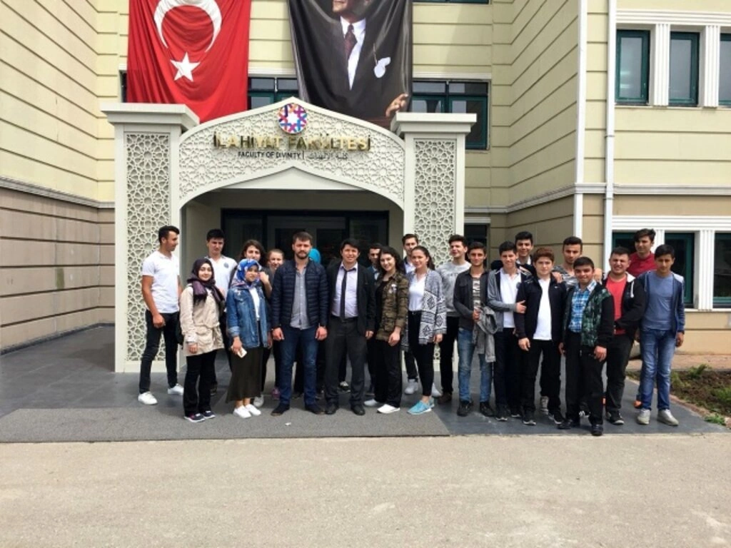 SAMSUN GENÇ MEMUR-SEN GSB LİSEDEN ÜNİVERSİTEYE DOĞRU TERCİH PROJESİ - Resim 33