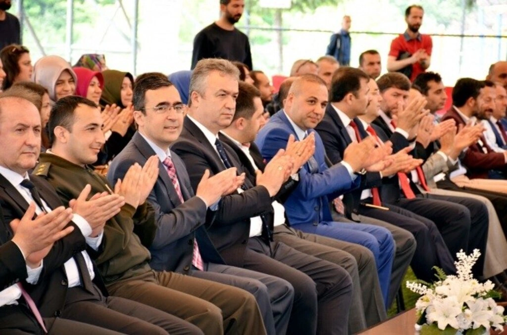 19 Mayıs’ta 19 Mayıs coşkusu - Resim 3