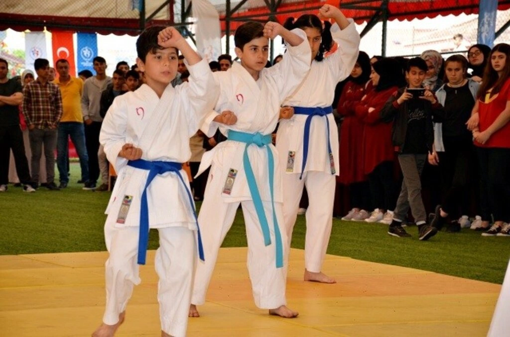 19 Mayıs’ta 19 Mayıs coşkusu - Resim 11