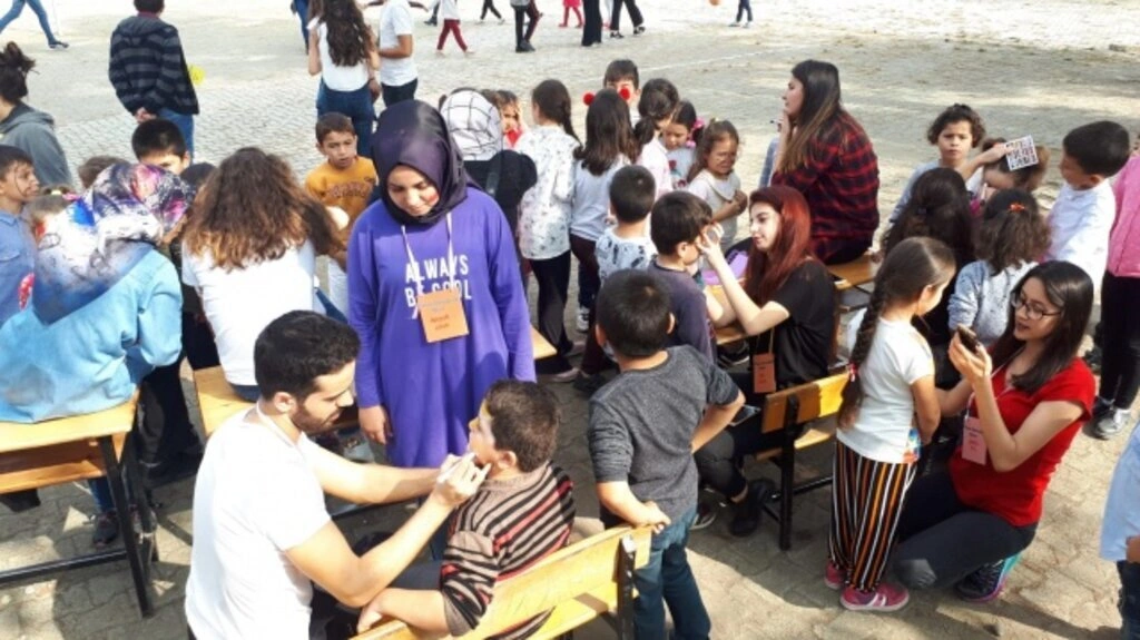 OMÜ Bir Projemiz Var Topluluğu sıkı çalışıyor - Resim 8