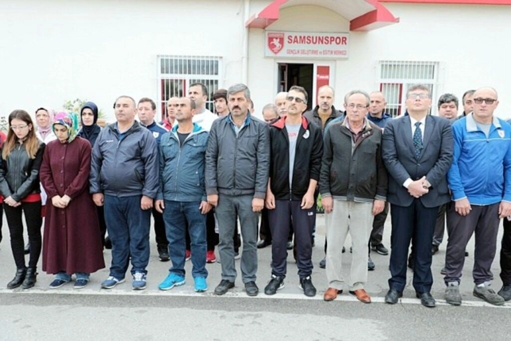 Samsunspor Atatürk’ü andı - Resim 2