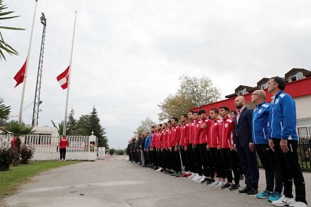 Samsunspor Atatürk’ü andı - Resim 8