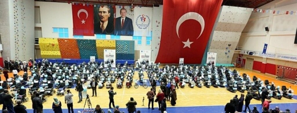 Canik’ten engellilere 255 akülü araç - Resim 2