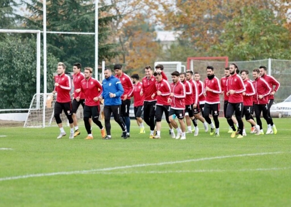 Samsunspor Hacettepespor maçının hazırlıklarını sürdürüyor - Resim 1