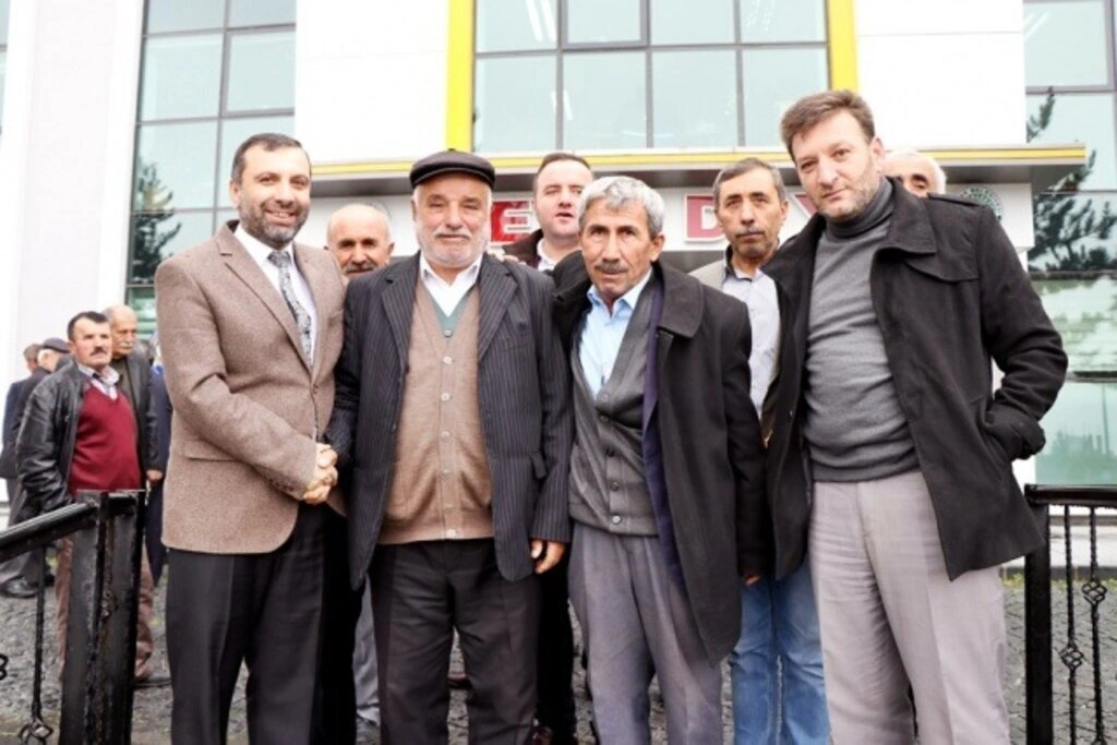 Başkan Sarıcaoğlu Kavak'ta muhtarlar ve STK'larla biraraya geldi - Resim 4