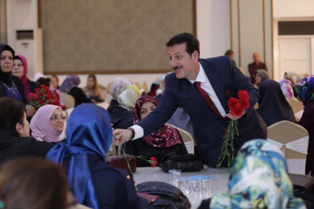 ERDOĞAN TOK: GENELDEN YERELE AK PARTİ İLE KADINLAR HEP İLK SIRADA - Resim 3