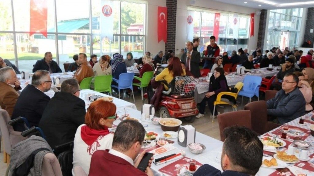 BAŞKAN HAMİT KILIÇ: HEPİMİZ BİRER ENGELLİ ADAYIYIZ - Resim 11