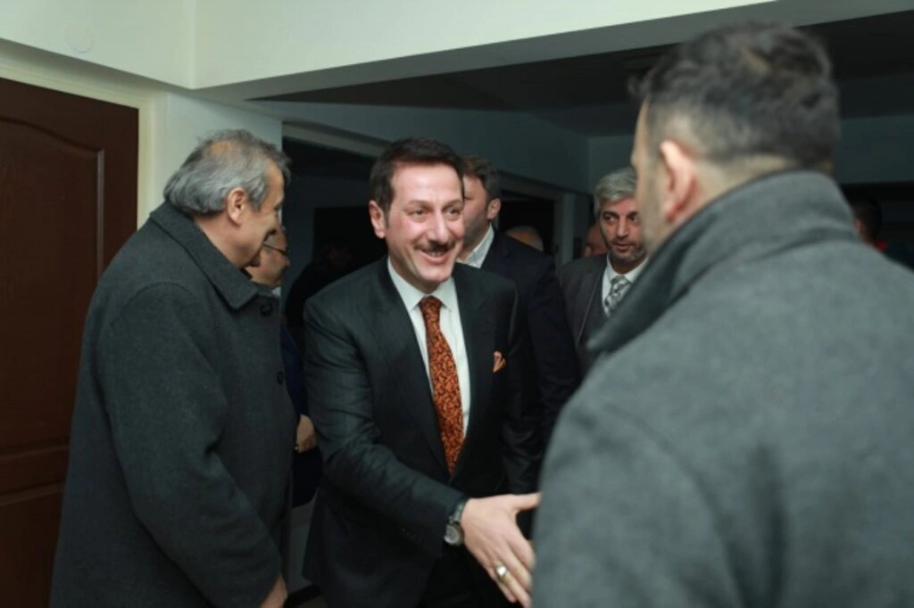 İlkadım Belediye Başkanı Erdoğan Tok, Samsun Milliyetçi Hareket Partisi(MHP) teşkilatlarına ziyaret yaptı - Resim 3
