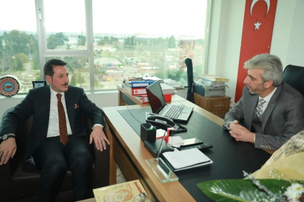 İlkadım Belediye Başkanı Erdoğan Tok, Samsun Milliyetçi Hareket Partisi(MHP) teşkilatlarına ziyaret yaptı - Resim 7