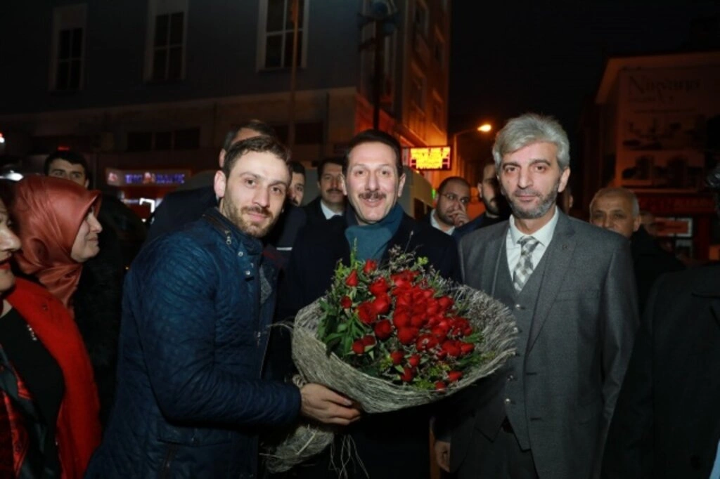 İLKADIM’DA CUMHUR’UN GÖVDE GÖSTERİSİ - Resim 7