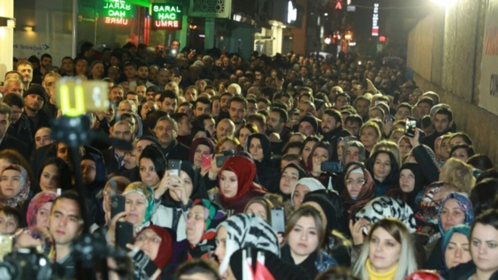 İLKADIM’DA CUMHUR’UN GÖVDE GÖSTERİSİ - Resim 10