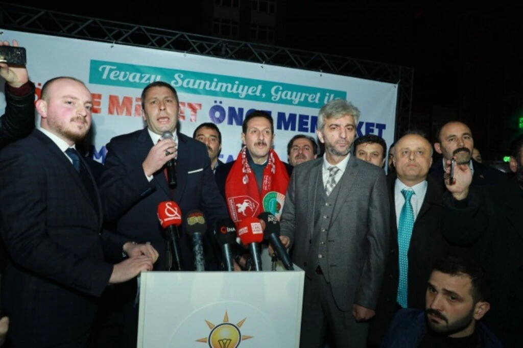 İLKADIM’DA CUMHUR’UN GÖVDE GÖSTERİSİ - Resim 16