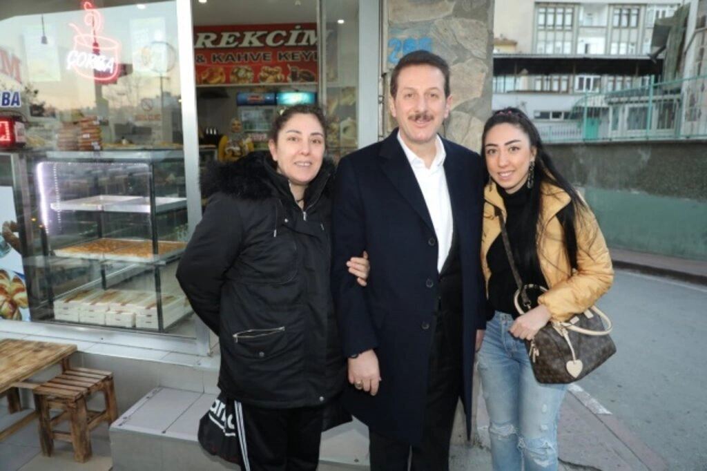 BAŞKAN ERDOĞAN TOK’TAN ESNAFA GÖNÜL ZİYARETİ - Resim 5