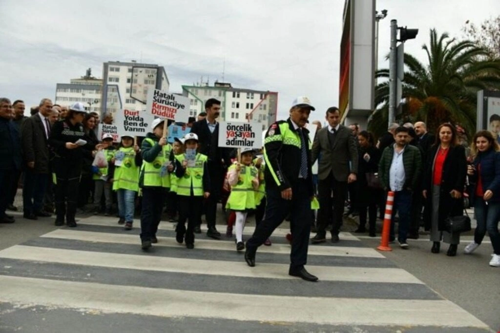 Öncelik Hayatın, Öncelik Yayanın - Resim 4