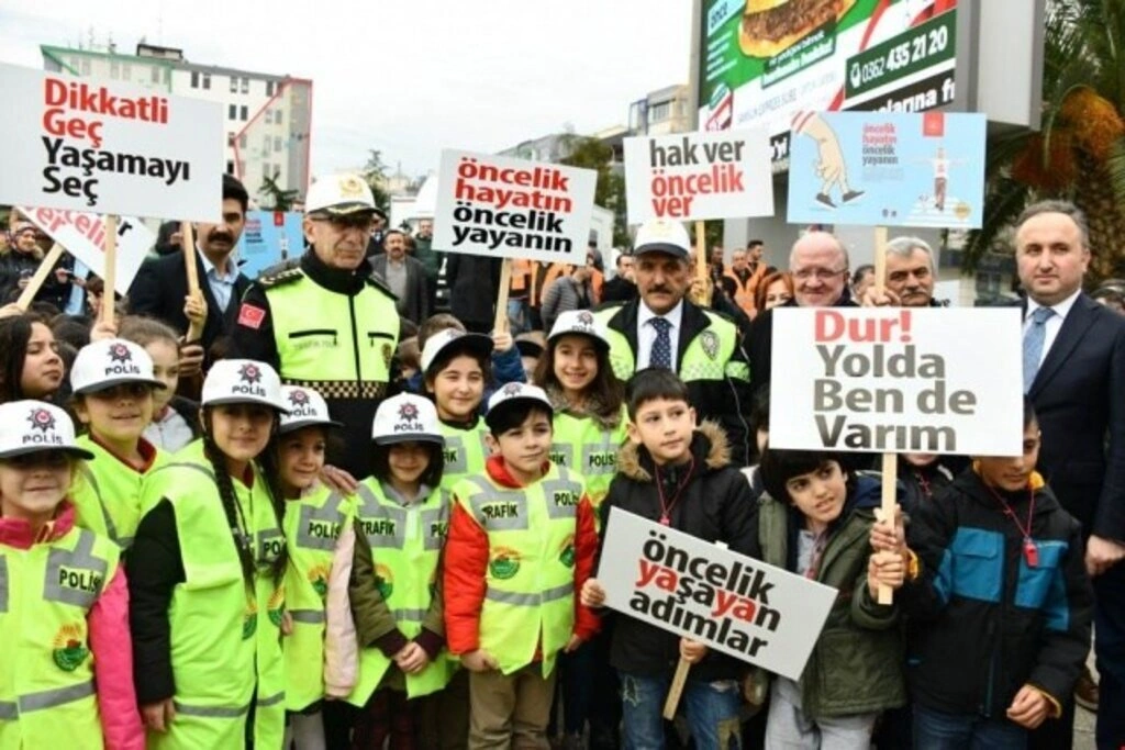 Öncelik Hayatın, Öncelik Yayanın - Resim 5