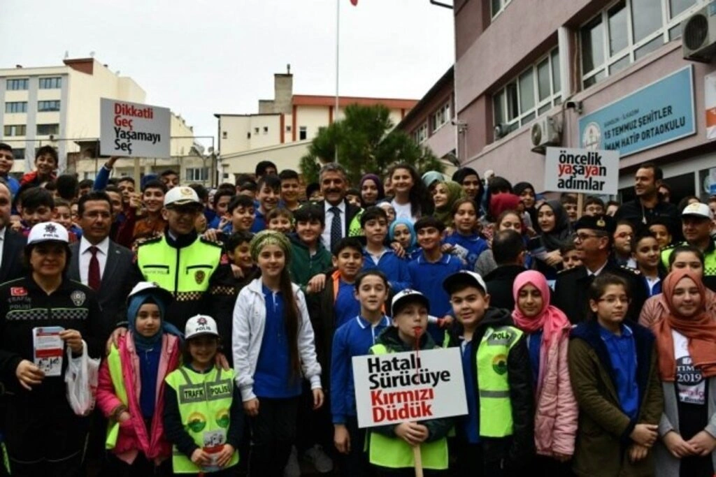 Öncelik Hayatın, Öncelik Yayanın - Resim 6