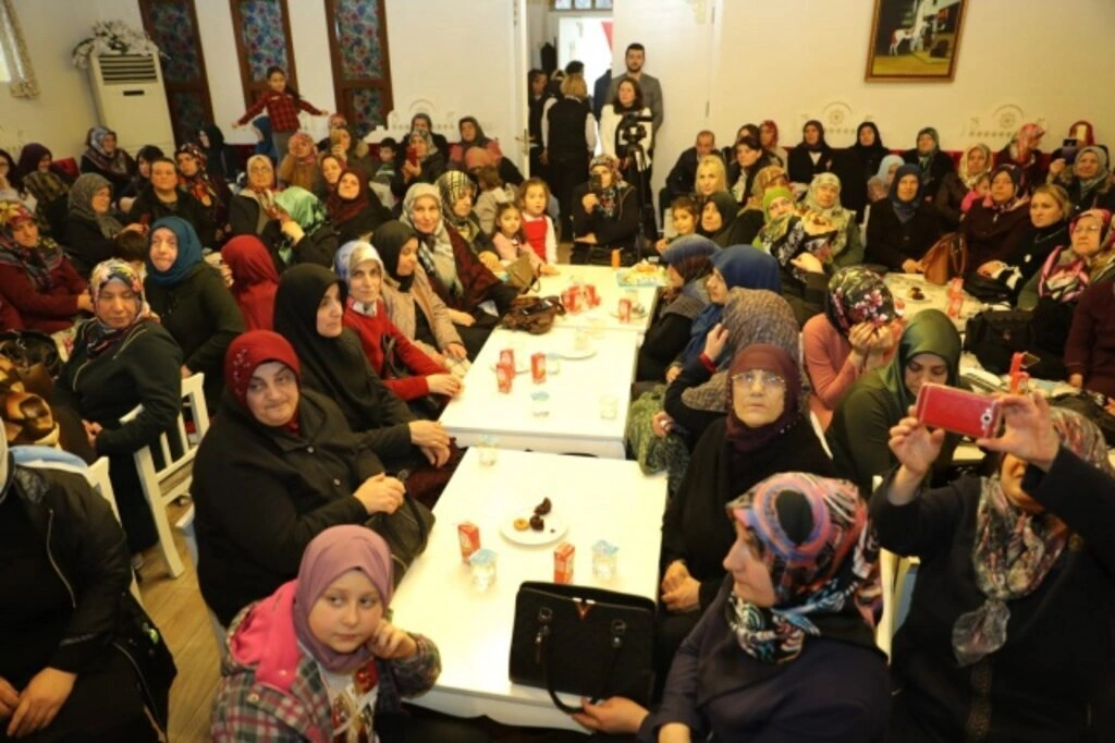 Acem Tekkesi Kültür ve Sohbet Evi Gönül Buluşmaları - Resim 8