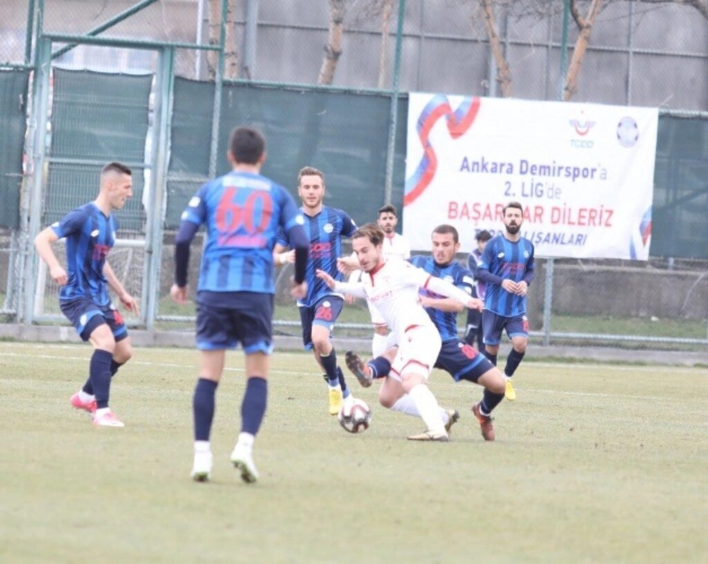 Ankara Demirspor Samsunspor Maç Fotoğrafları - Resim 8