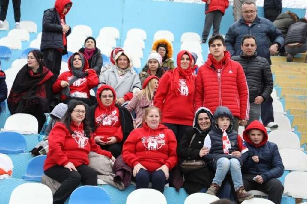 Ankara Demirspor Samsunspor Maç Fotoğrafları - Resim 9