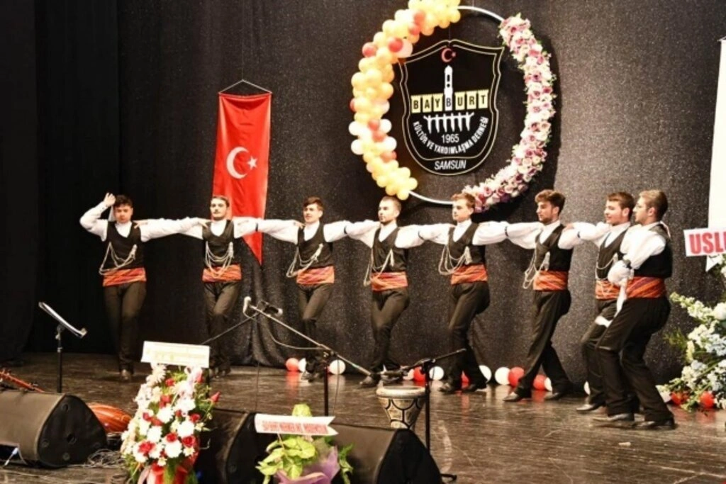 Bayburt’un Düşman işgalinden Kurtuluşunun 101. yıl dönümü Samsun'da kutlandı - Resim 3