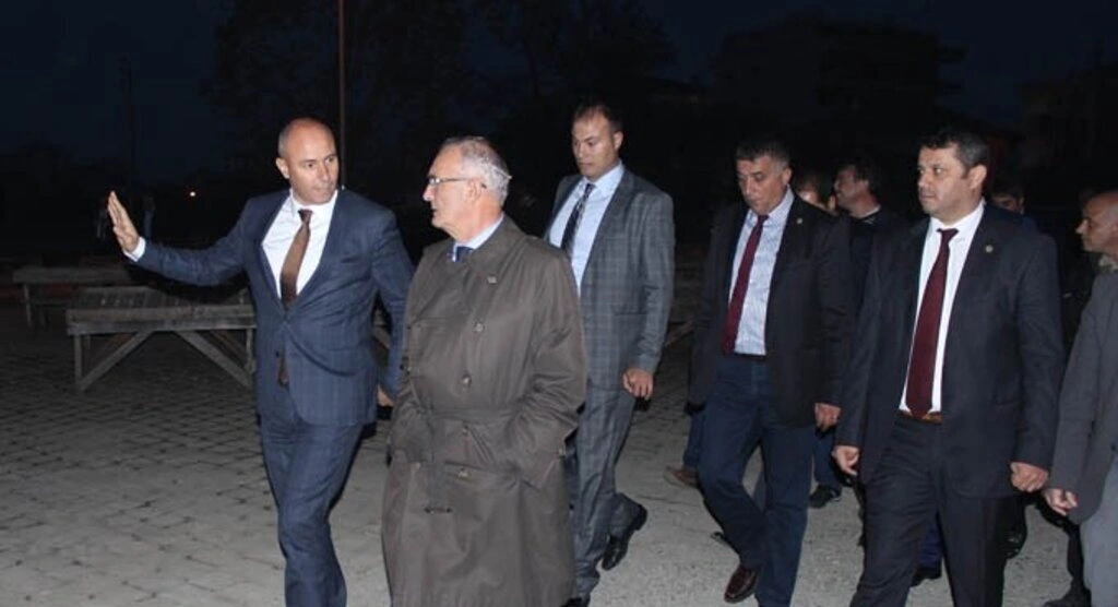 Başkan Yusuf Ziya Yılmaz Tekkeköy'de  - Resim 2