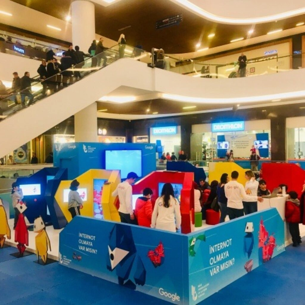 İnternot adayları Samsun Piazza’da buluştu - Resim 2