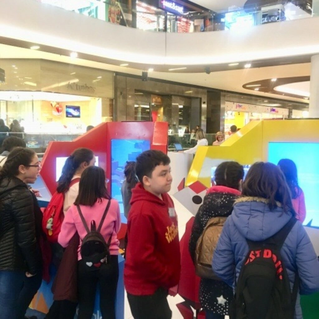 İnternot adayları Samsun Piazza’da buluştu - Resim 3
