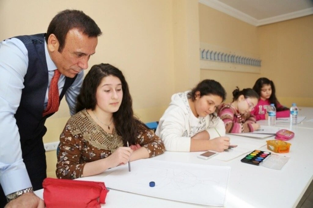 Canik'te eğitim tesisleri cıvıl cıvıl - Resim 3