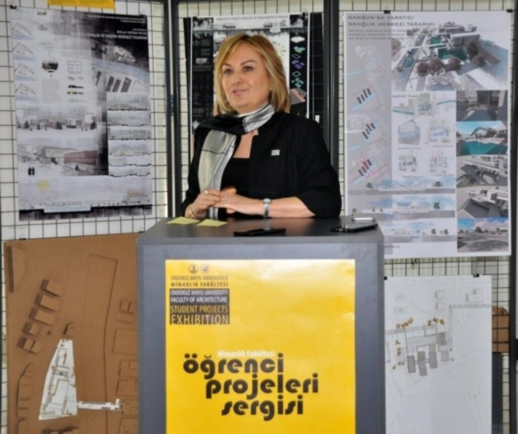 Mimarlık Fakültesi Öğrenci Projeleri Sergisi Açıldı - Resim 8
